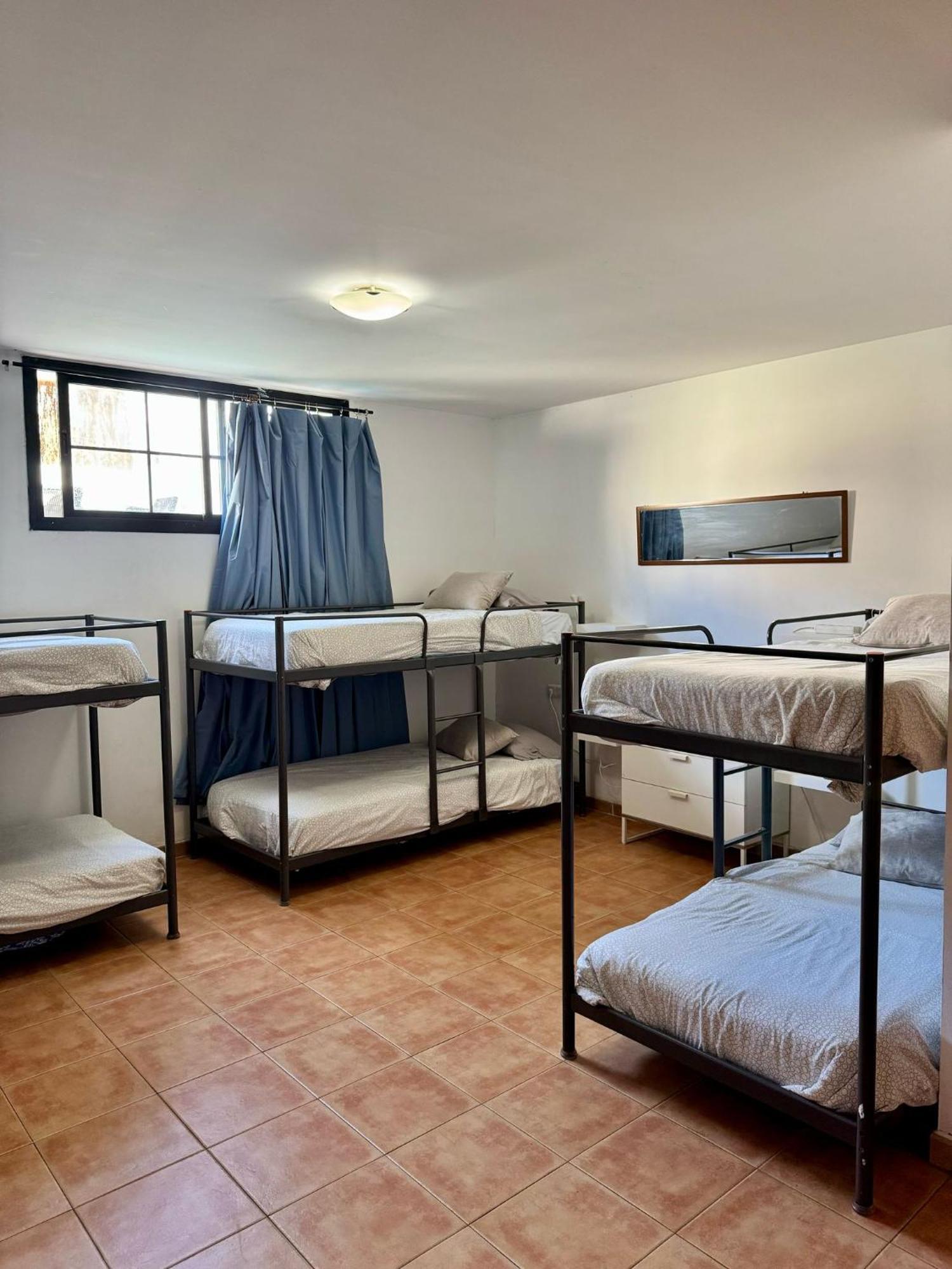 La Fresa Hostel Коральео Экстерьер фото